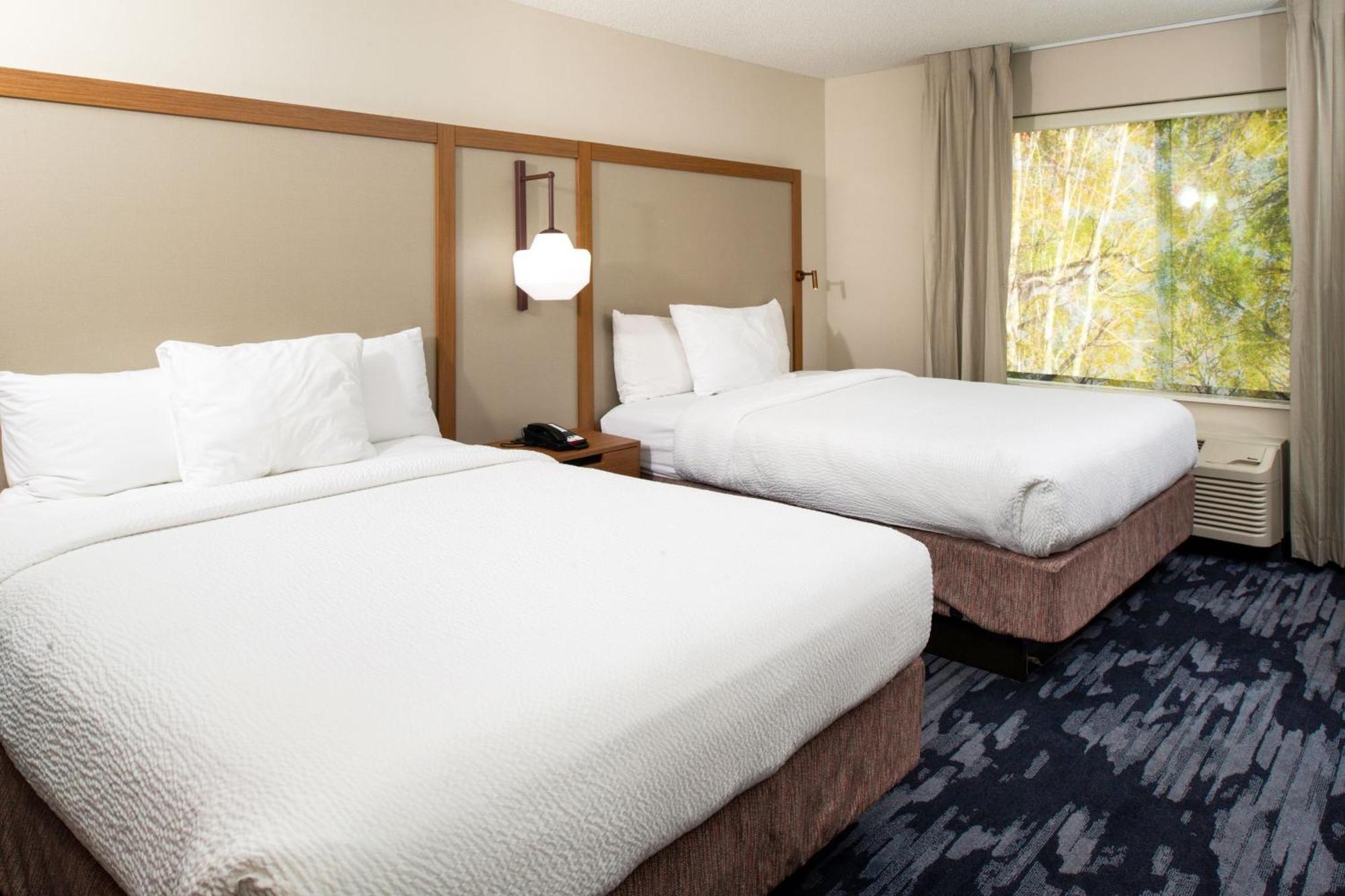 Fairfield Inn & Suites Greensboro Wendover Εξωτερικό φωτογραφία