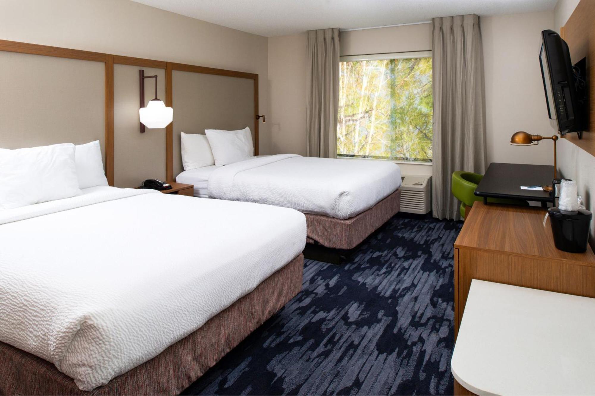 Fairfield Inn & Suites Greensboro Wendover Εξωτερικό φωτογραφία