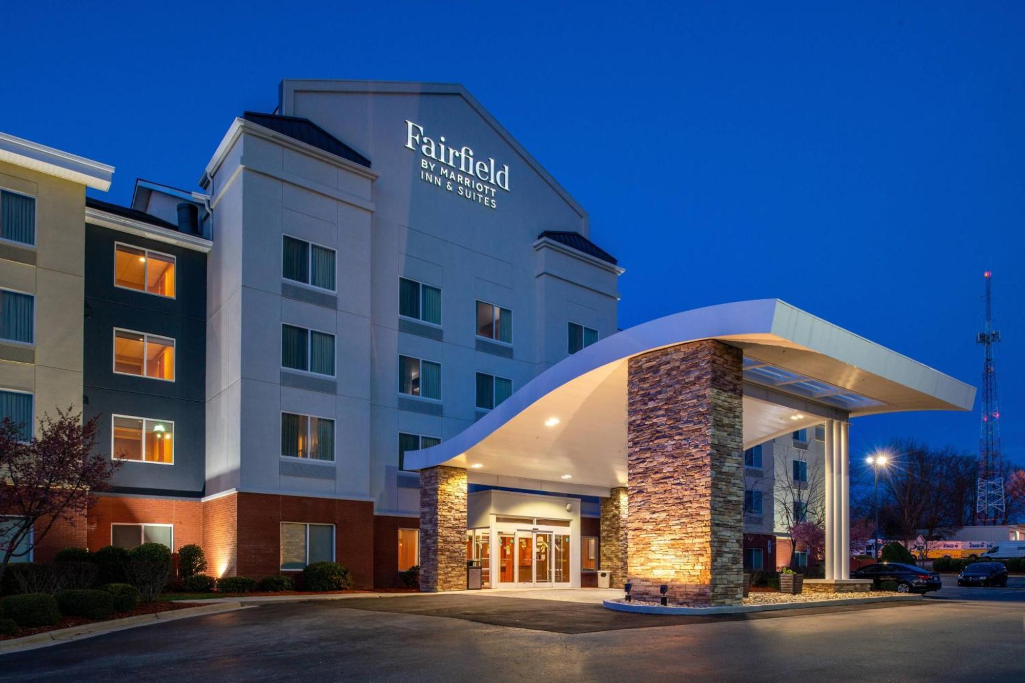 Fairfield Inn & Suites Greensboro Wendover Εξωτερικό φωτογραφία