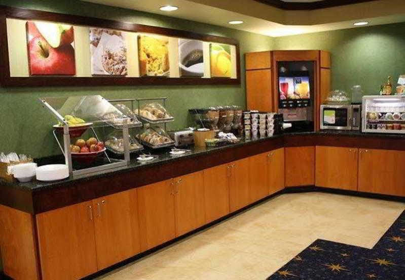 Fairfield Inn & Suites Greensboro Wendover Εξωτερικό φωτογραφία